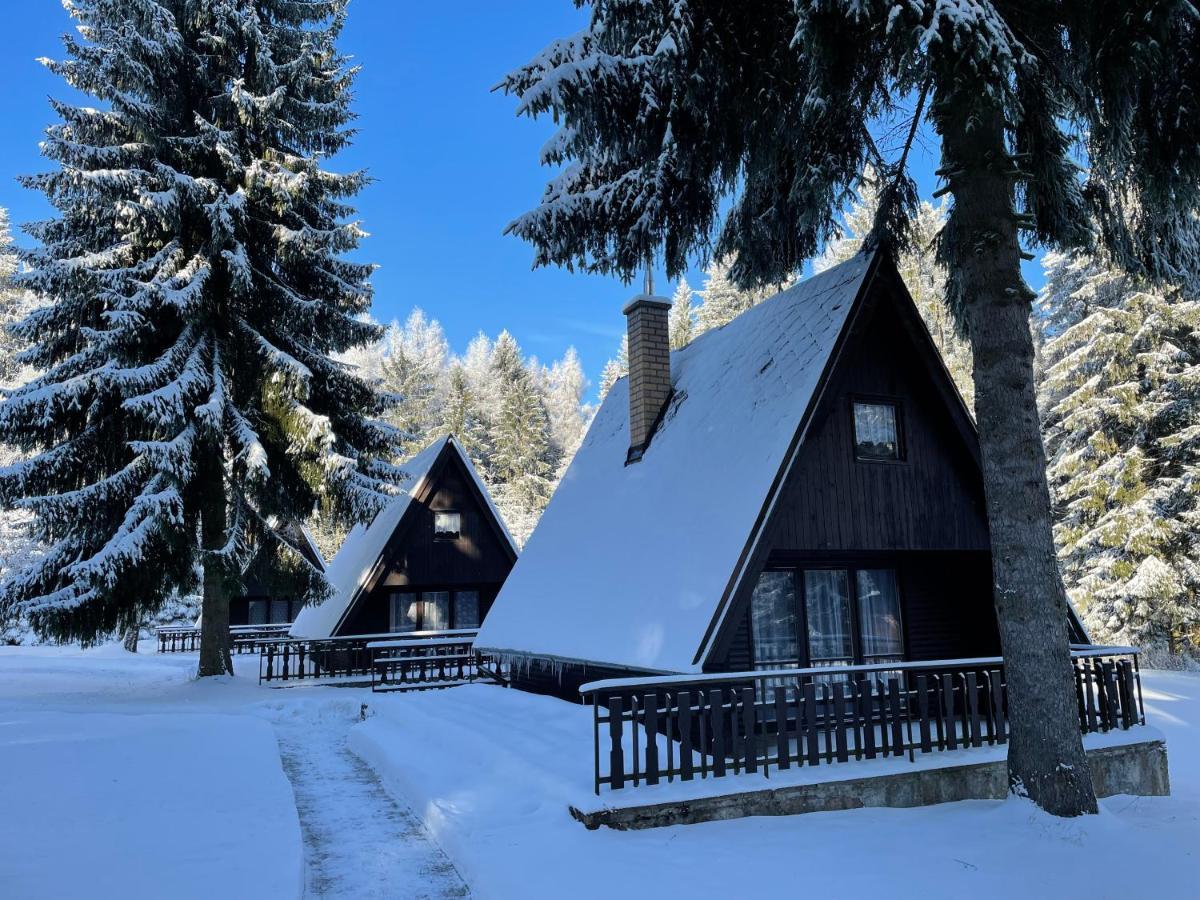 Hotel A Penzion Pegas Vlachovice エクステリア 写真