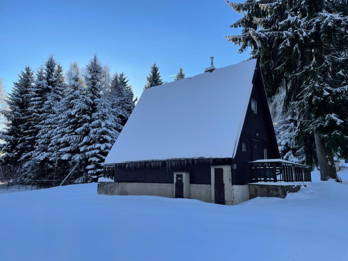 Hotel A Penzion Pegas Vlachovice エクステリア 写真