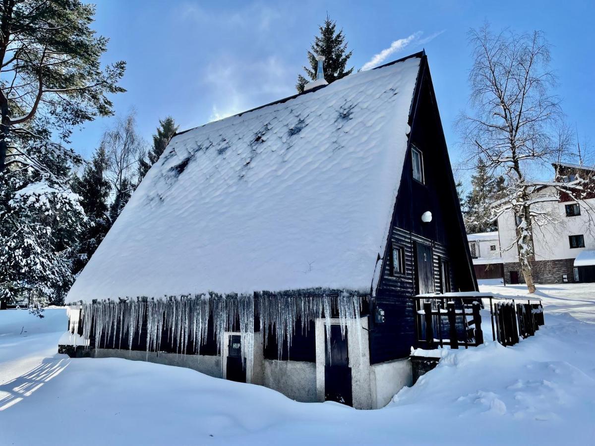Hotel A Penzion Pegas Vlachovice エクステリア 写真