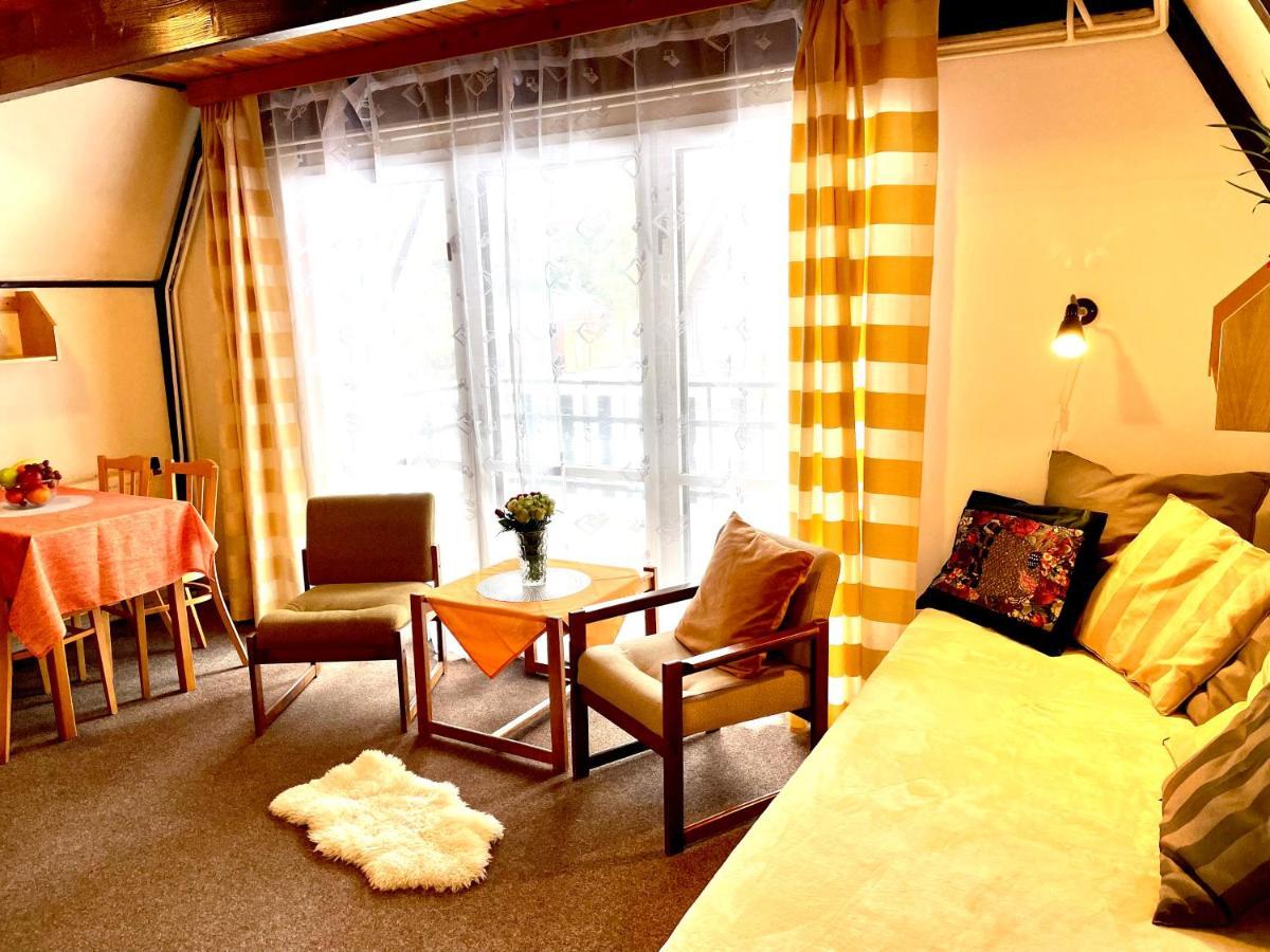 Hotel A Penzion Pegas Vlachovice エクステリア 写真