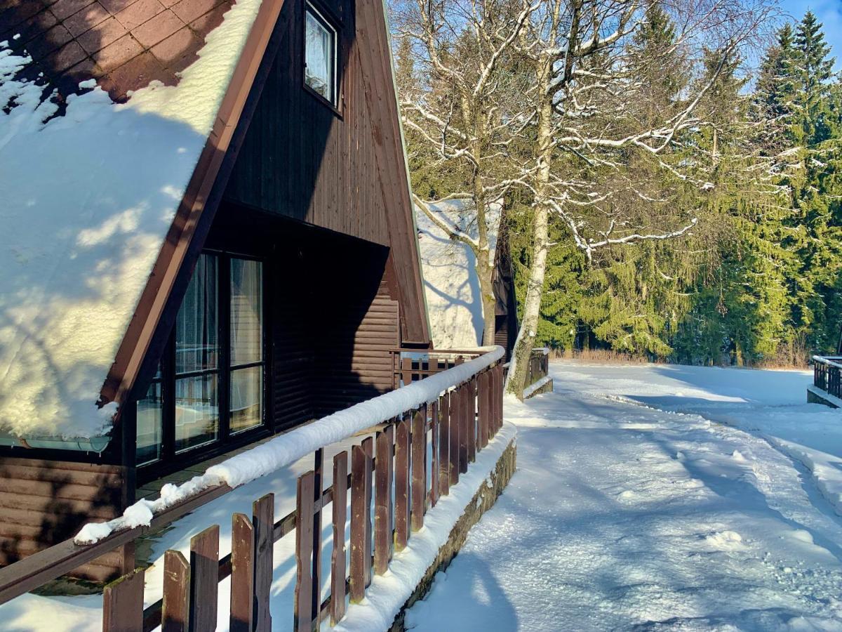 Hotel A Penzion Pegas Vlachovice エクステリア 写真