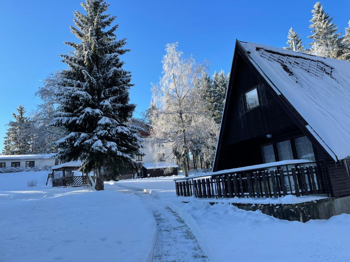 Hotel A Penzion Pegas Vlachovice エクステリア 写真