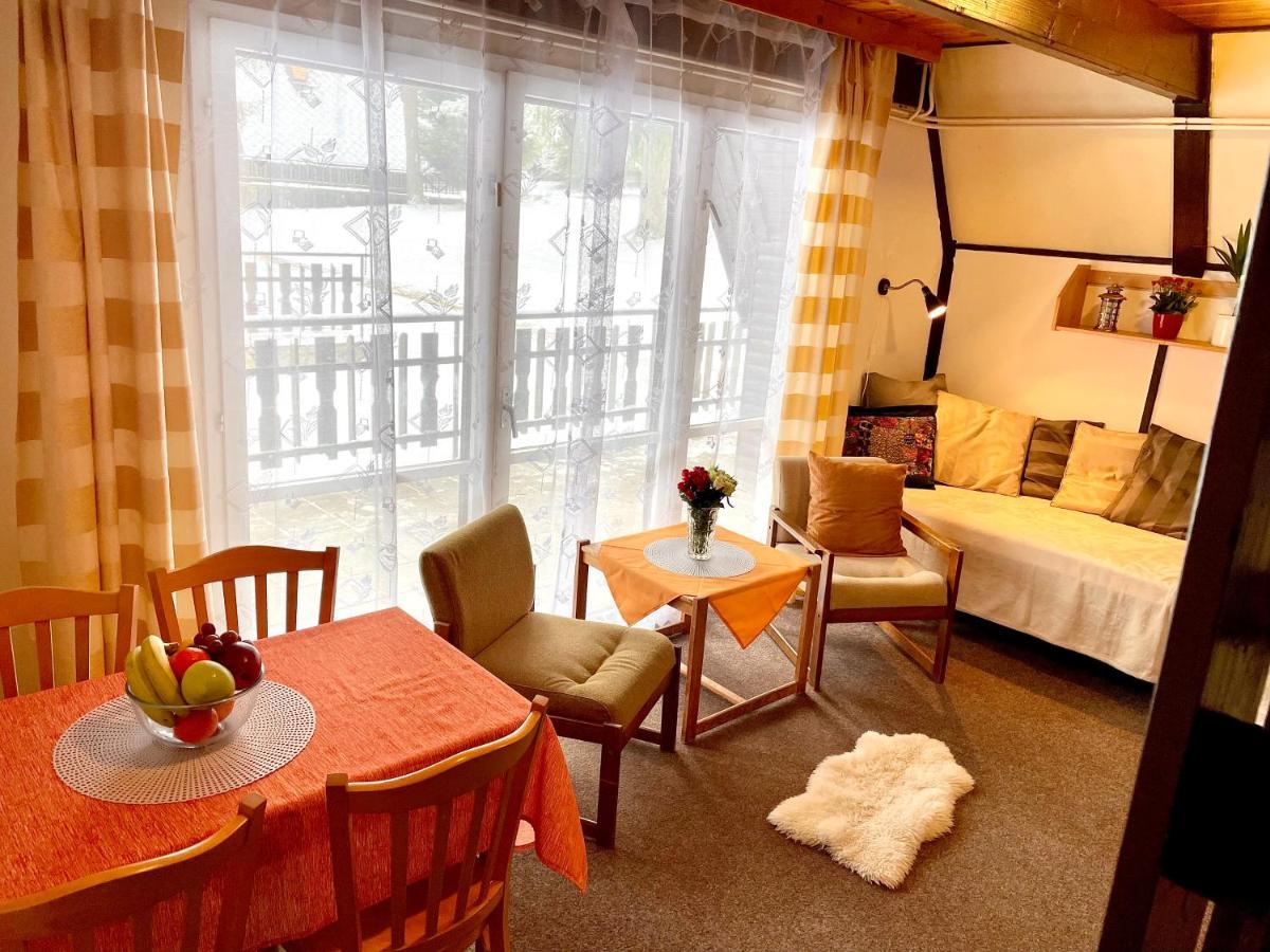 Hotel A Penzion Pegas Vlachovice エクステリア 写真