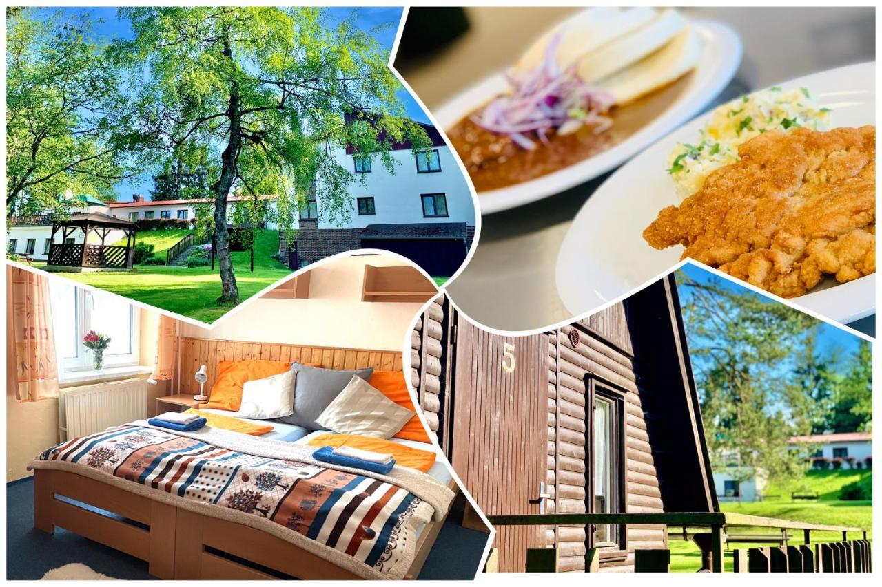 Hotel A Penzion Pegas Vlachovice エクステリア 写真