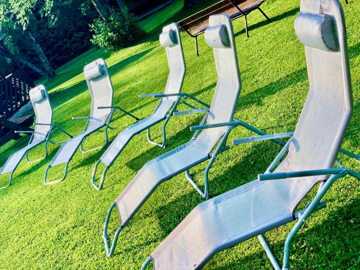 Hotel A Penzion Pegas Vlachovice エクステリア 写真